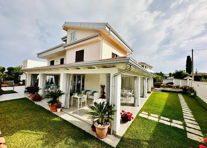 Invilla Bed&Breakfast - Quality Rooms Santa Maria di Castellabate